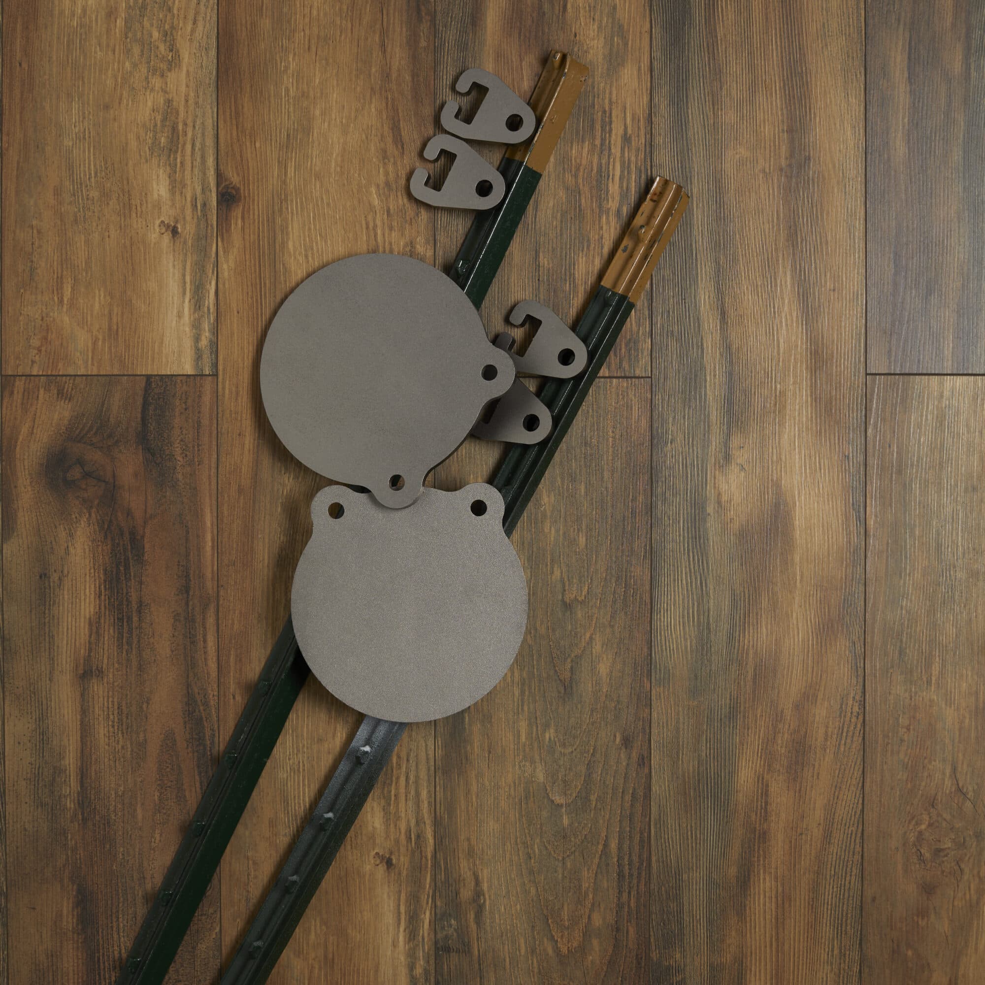 1/2″ AR500 8″ Gong and Fence Post Hanger Pair